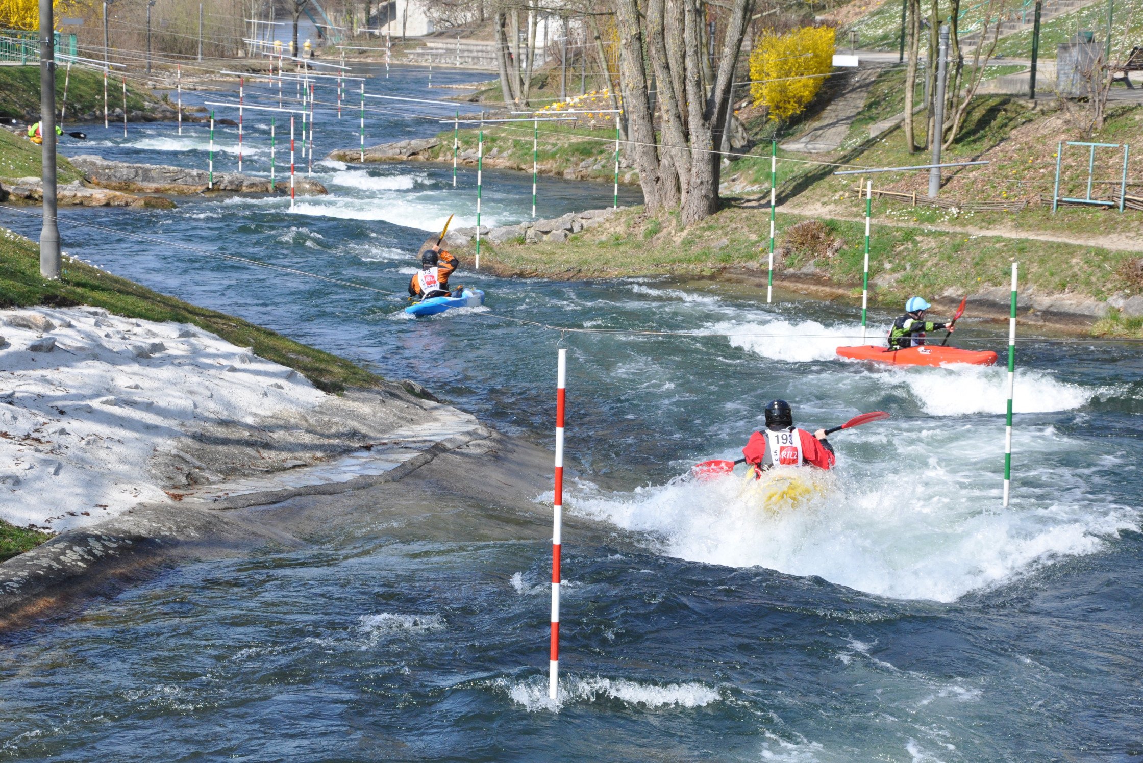 Kajak-Kurs-Basel-slalomkurs
